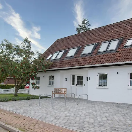 Reiher 1 Sued * Groemitz